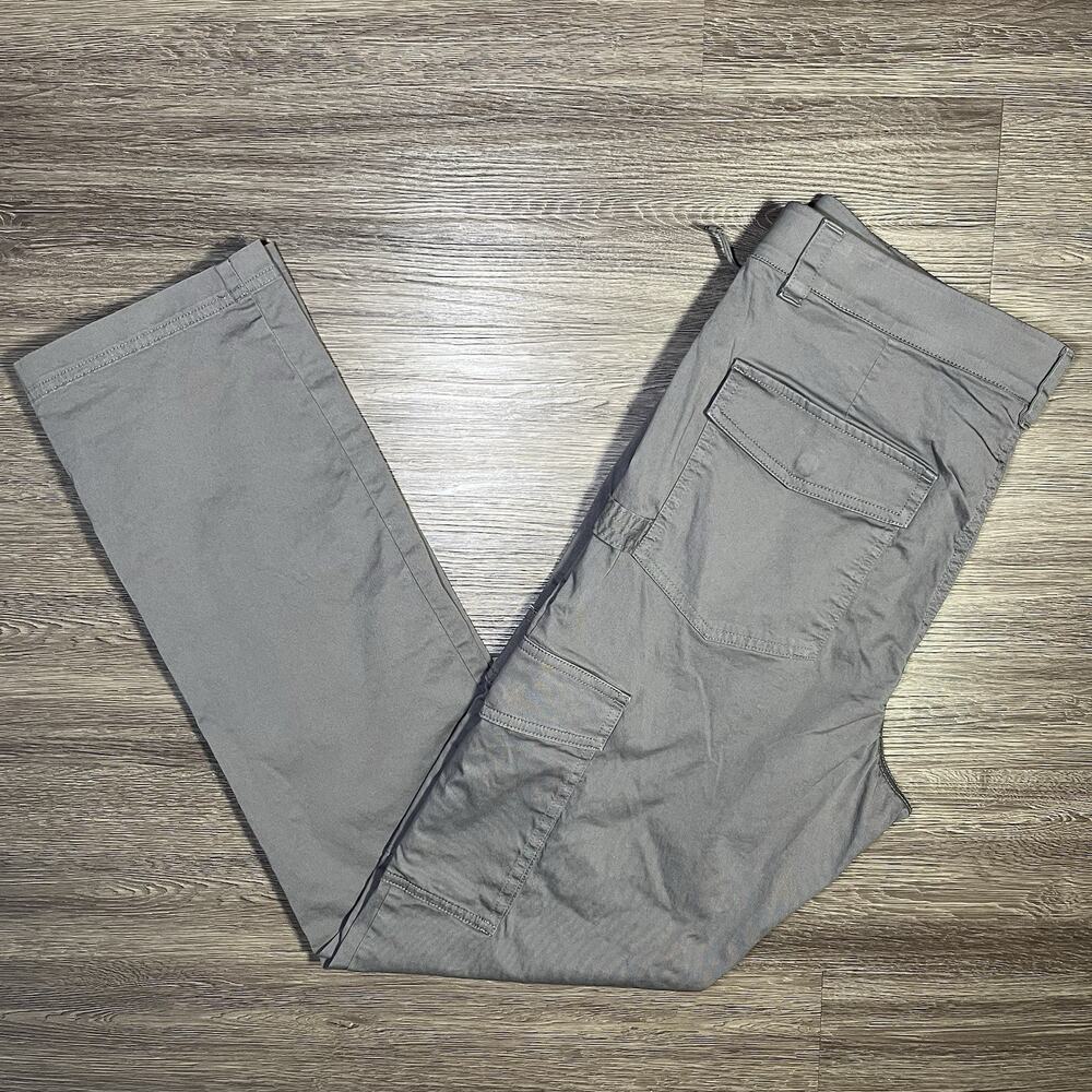 Columbia ROC Cargo Pants Mens 31x34 (FITS 33x33) City Grey Stretch Hiking EUC